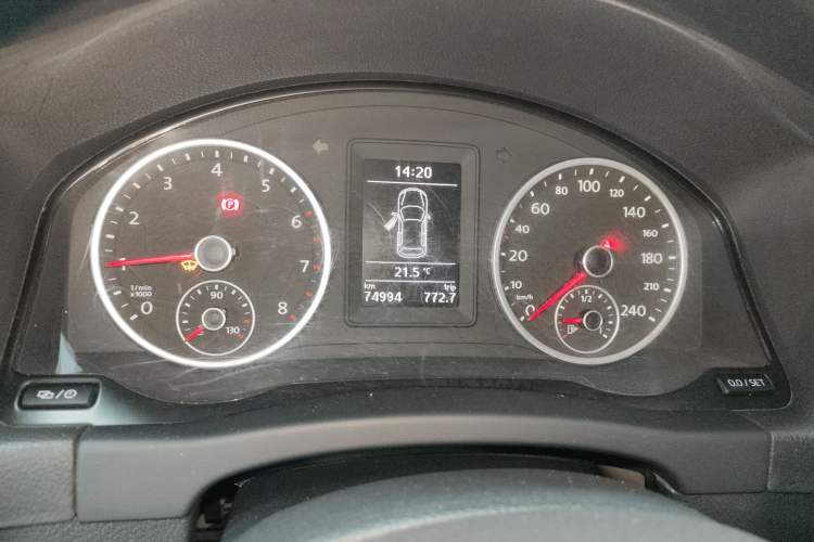 Used Volkswagen Tiguan 2016 300TSI Manual Two-Wheel Drive Trend Edition