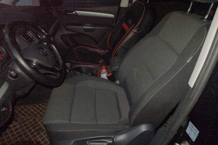 Used Volkswagen Sharan 2016 280TSI Enjoyment Model 7-Seater