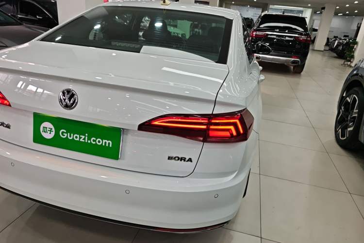 Used Volkswagen Bora 2019 Revised Version 1.5L Automatic Elite Edition China VI Standard