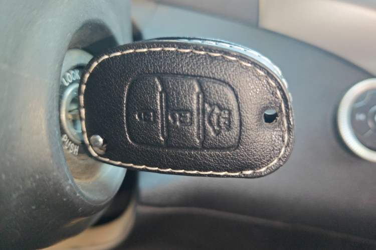 Used Hyundai Elantra (5th Generation / Langdong) 2016 1.6L Automatic Smart Version