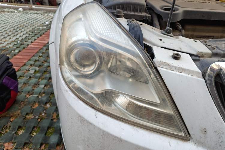 Used Buick Excelle 2015 1.5L Manual Classic Trim
