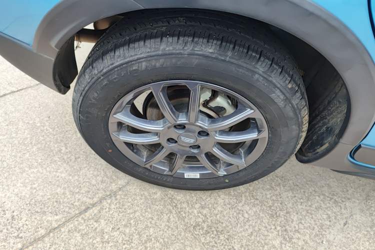 Used Geely Auto Vision X3 2021 PRO 1.5L CVT Deluxe Model
