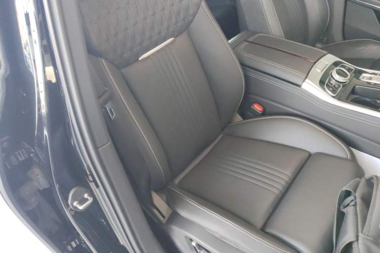 Used Hongqi H9 2020 2.0T Smart Connect Flagship Edition
