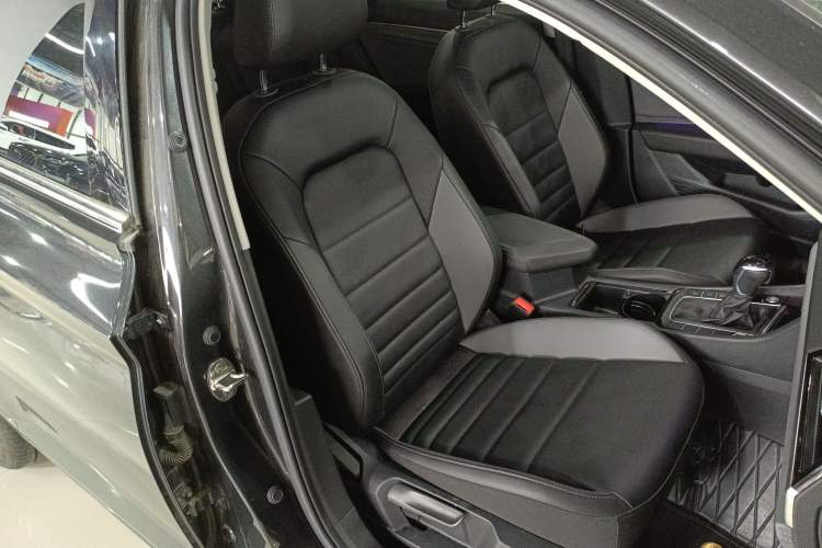 Used Volkswagen Sagitar 2022 280TSI DSG Excellence Edition
