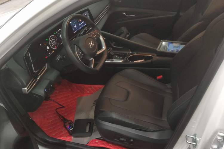 Used Hyundai Elantra 2021 1.5L CVT GLX Elite Edition
