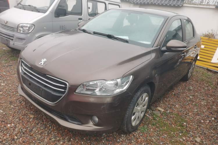 Used Peugeot 301 2014 1.6L Manual Comfort Edition