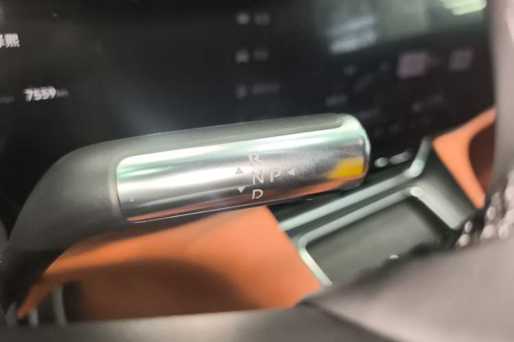 Used Hima AITO M8 2025 Extended-Range Max+ Version 53.4 kWh 5-Seater Edition