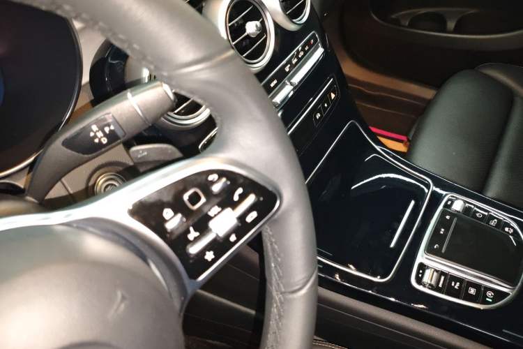 Used Mercedes-Benz GLC 2022 Facelifted GLC 260 L 4MATIC Dynamic Edition
