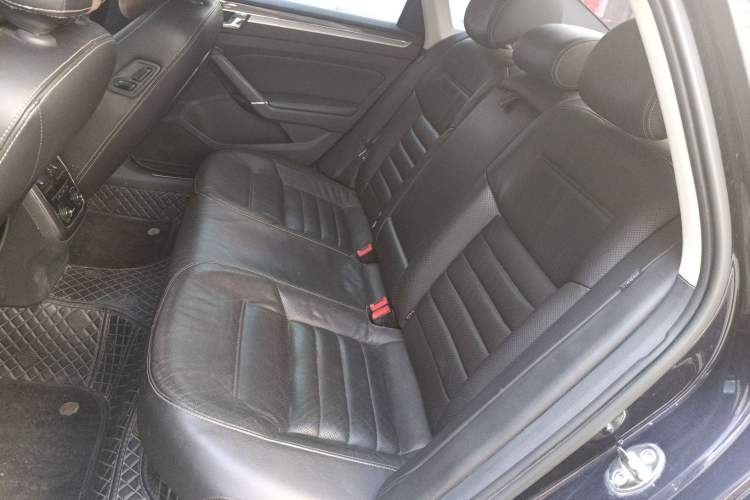 Used Volkswagen Passat 2017 330TSI DSG Luxury Edition
