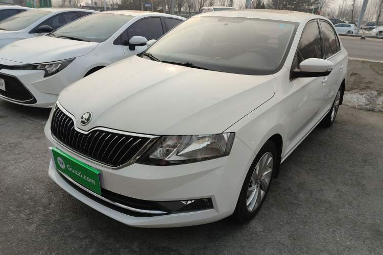 Used Skoda Rapid 2018 1.6L Automatic Comfort Edition
