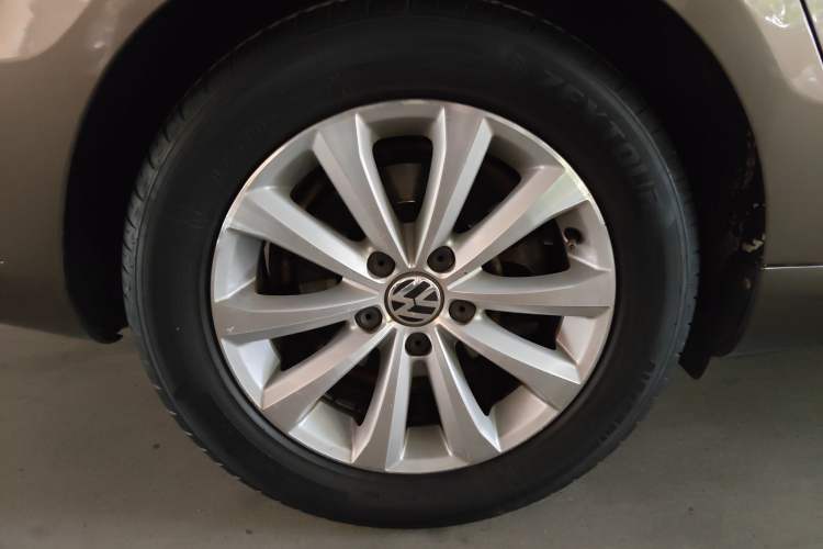 Used Volkswagen Magotan 2015 1.8TSI Advanced Model
