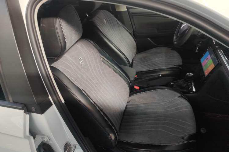 Used Volkswagen Bora 2021 1.5L Automatic Fashionable Smart Connectivity Version
