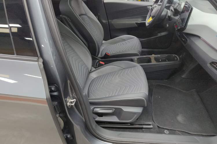 Used Volkswagen ID.3 2023 Pure Smart Edition