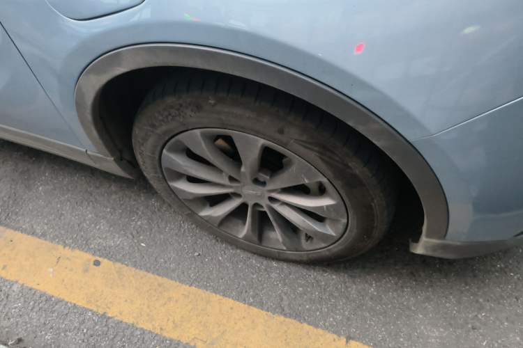 Used Geometry C 2020 Premium Range Version 400 KM C+
