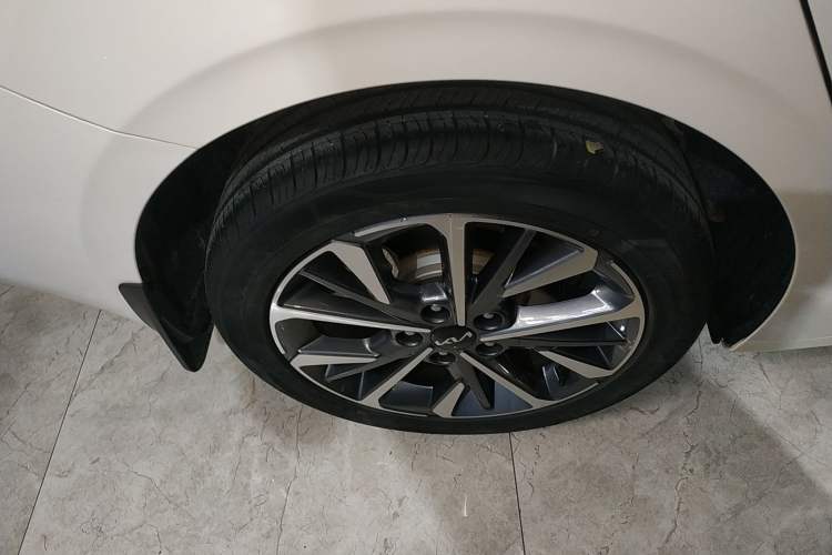 Used Kia K3 2021 Revised 1.5L CVT Youth Edition