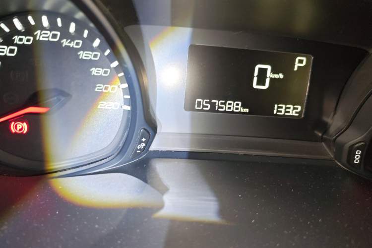 Used Peugeot 308 2018 1.6L Automatic Luxury Edition
