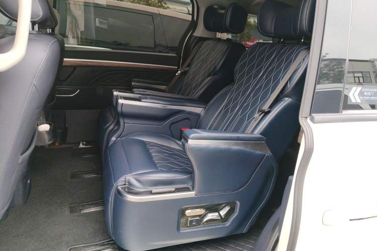 Used GAC Trumpchi M8 2020 Flagship Model 390T Prestige Edition