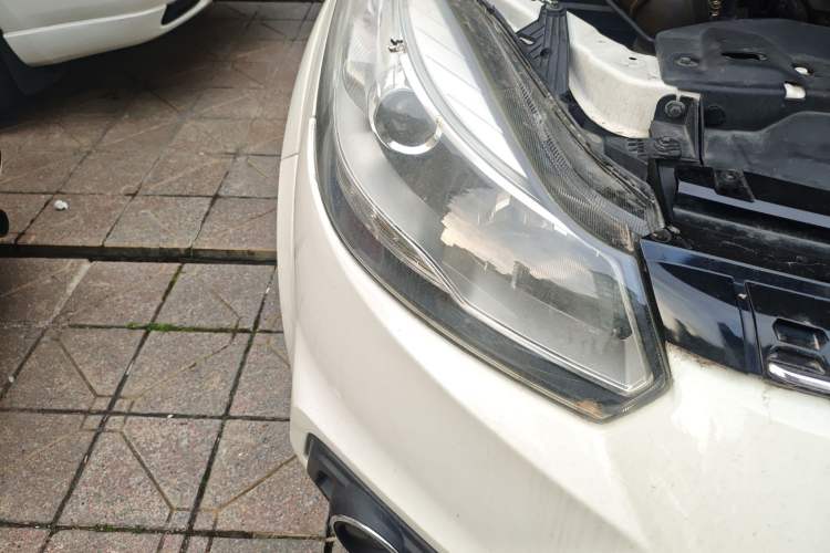 Used JMC Yusheng S350 2016 2.0T Automatic All-Wheel Drive Gasoline Ultra-Luxury 7-Seater