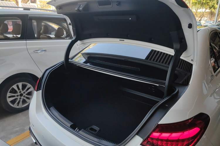 Used Mercedes-Benz C-Class 2024 Restyled C-Class 260 L Sport Edition
