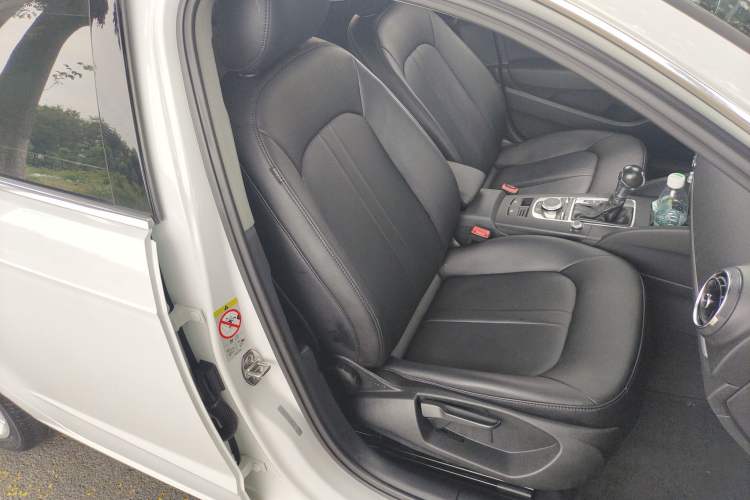 Used Audi A3 2018 30th Anniversary Edition Sportback 35 TFSI Ambition Model
