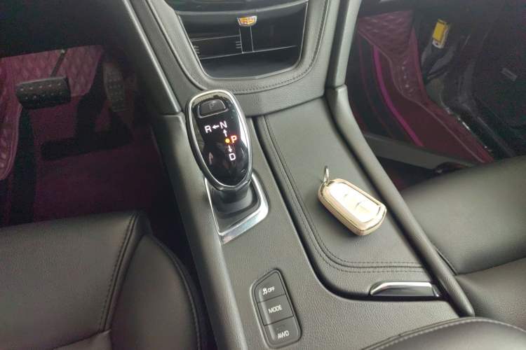 Used Cadillac XT5 2018 28E Four-Wheel Drive Tech Version
