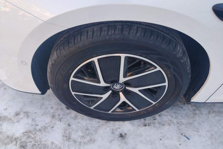 Used BYD Qin L 2025 DM-i Smart Drive 120KM Superior Model