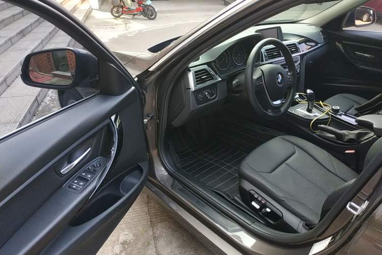 Used BMW 3 Series 2017 320Li Fashion Model