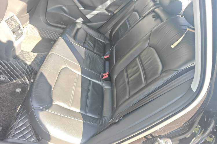 Used Volkswagen Passat 2014 1.8TSI DSG Prestige Edition
