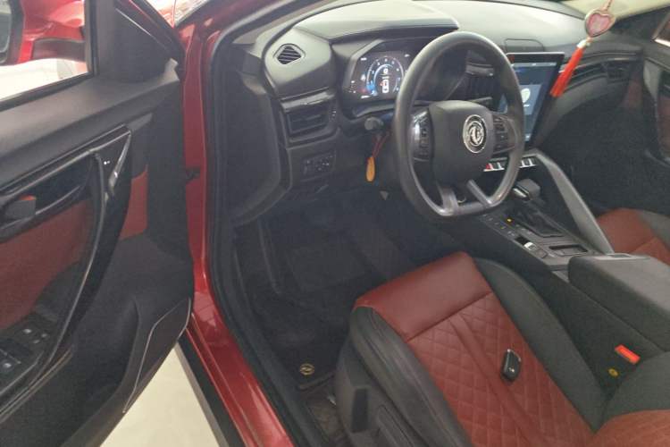 Used FORTHING T5 2020 1.5T Automatic Luxury Model China VI Standard
