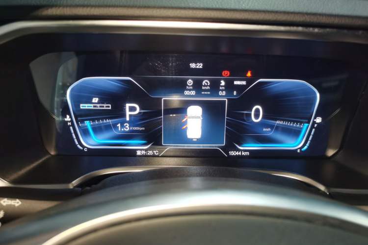 Used  BJ40 2023 2.0T Automatic Four-Wheel Drive Urban Hunter Edition Chivalrous Type
