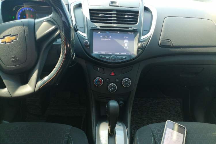 Used Chevrolet Trax 2016 1.4T Automatic Two-Wheel Drive Comfort Version with Sunroof
