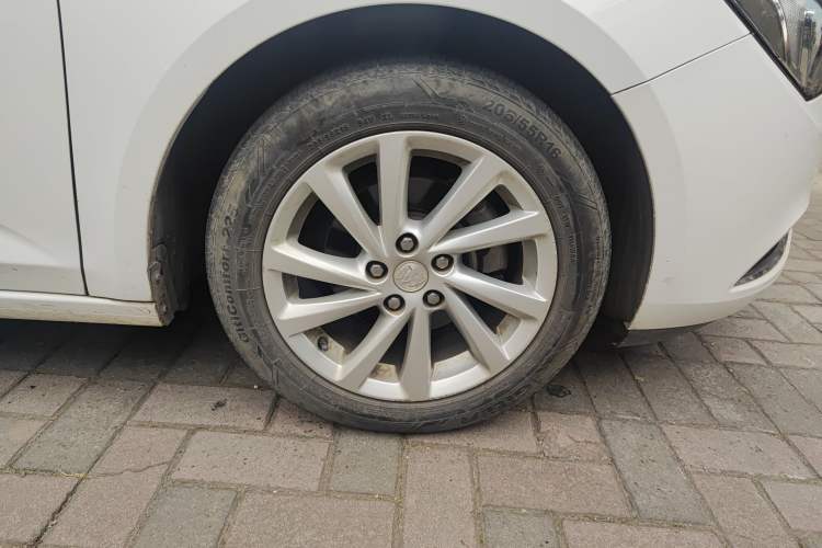 Used Buick Verano 2015 Sedan 15S Automatic Ambition Model
