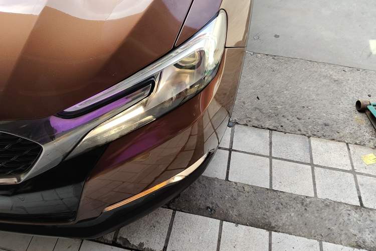 Used  6 2014 1.6T Luxury Edition THP160
