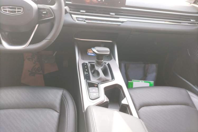 Used Geely Auto Emgrand 2022 4th Generation 1.5L CVT Luxury Model