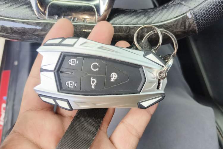 Used Changan UNI-T 2022 1.5T Sport Edition Flagship Version
