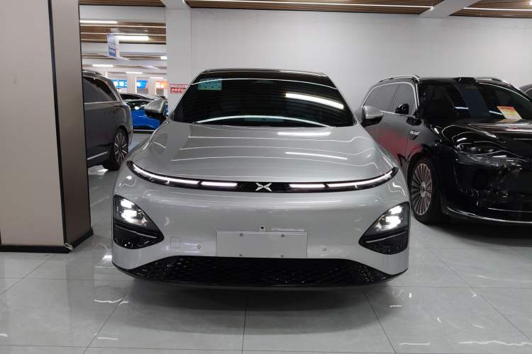 Used XPeng G6 2023 580 Long-Range Pro
