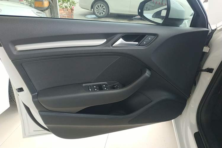 Used Audi A3 2018 30th Anniversary Edition Sportback 35 TFSI Ambition Model
