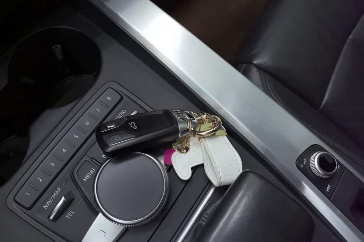 Used Audi A4L 2018 30th Anniversary Edition 40 TFSI Fashion Model