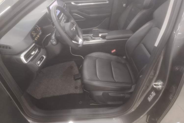 Used Geely Auto Emgrand 2023 4th Generation Champion Edition 1.5L CVT Prestige Model
