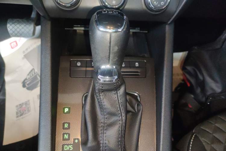 Used Skoda Octavia 2018 Station Wagon TSI230 DSG Luxury Edition