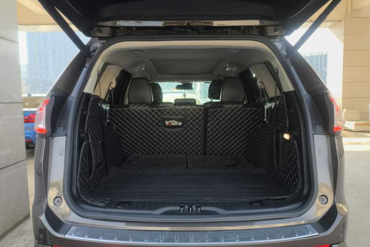 Used Ford Edge 2017 EcoBoost 245 Four-Wheel Drive Sporty 7-Seater