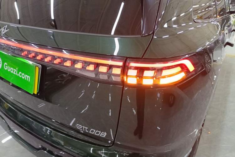 Used  eπ008 2026 Model Six-Seat Range-Extended Family Edition