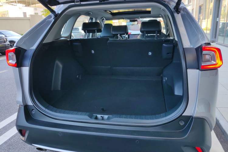 Used Toyota Wildlander 2023 Dual-Motor 2.5L E-CVT Four-Wheel Drive Prestige Edition