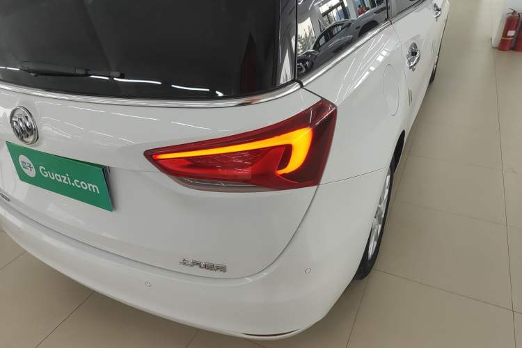 Used Buick GL6 2018 18T 6-Seater Elite Model