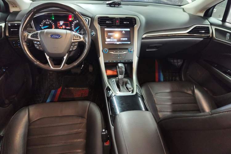 Used Ford Mondeo 2013 2.0L GTDi 200 Fashion Edition
