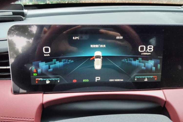 Used JETOUR X70 PLUS 2023 1.5T DCT Brave PLUS 5-Seater
