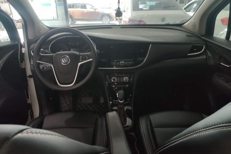 Used Buick Encore 2018 18T Automatic Two-Wheel Drive Urban Leading Model
