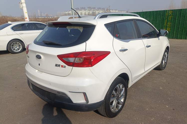 Used  Refine S2 2017 1.5L CVT Luxury Connect Edition