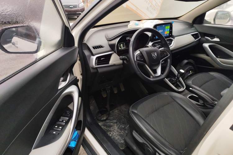 Used Baojun 510 2017 1.5L Manual Fashion Edition
