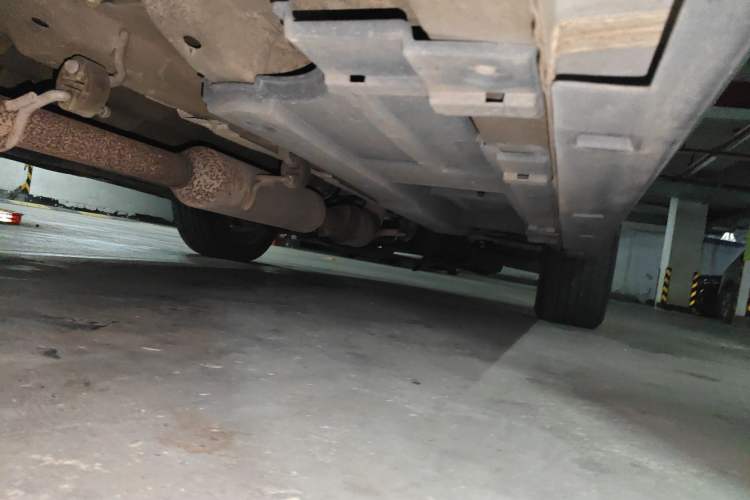 Used Zotye T700 2017 1.8T Dual-Clutch Luxury Model
